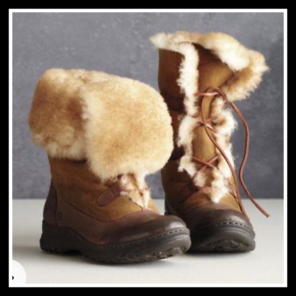 Born Shoes - Born Filo Cuffed Shearling Boots